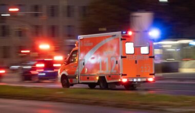 Von Steinwürfen zu Stichen – drei Verletzte