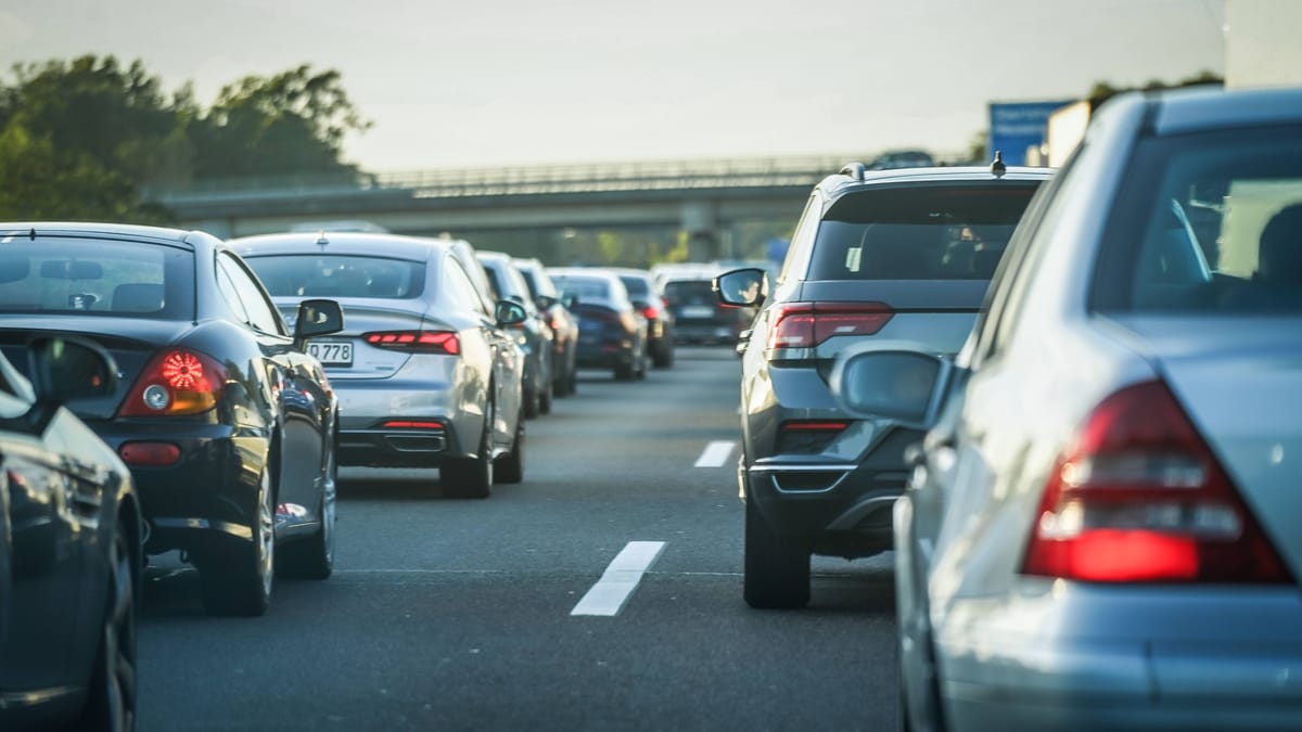 A4 nach Massenkarambolage vollständig gesperrt