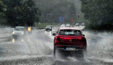 Gewitter- und Regenfront droht an Pfingsten