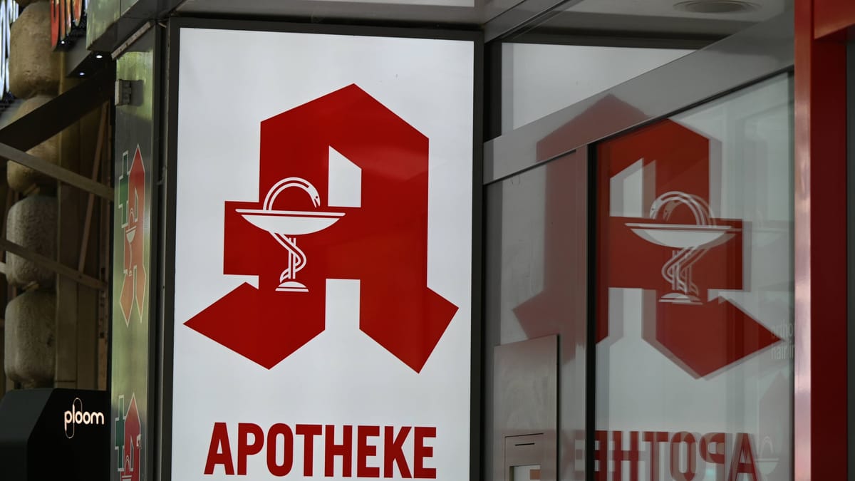 Mann bestellt mit gefälschten Rezepten teure Medikamente