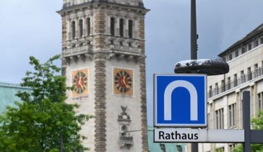 Darum sind die U-Schilder umgedreht – Aktion von HVV und Hochbahn