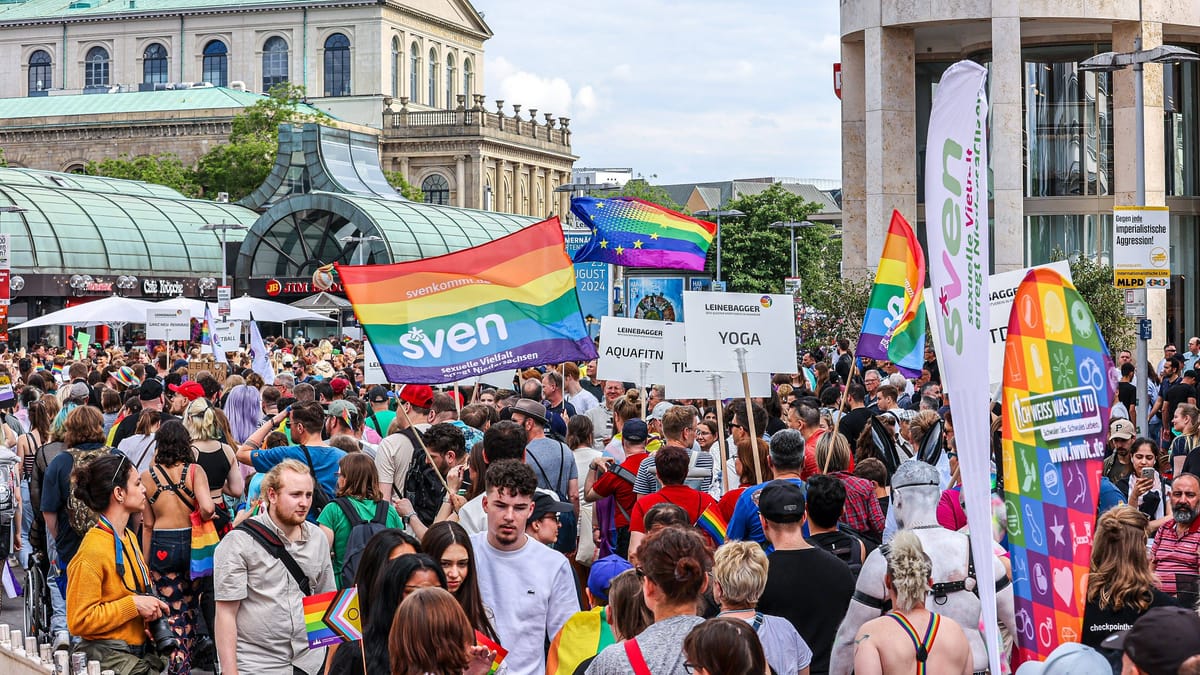 Tausende feiern Christopher Street Day – friedlicher Demozug