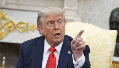 Trump äußert Unmut über Kiews Angriffe auf russische Stützpunkte – Ukraine bleibt aktiv