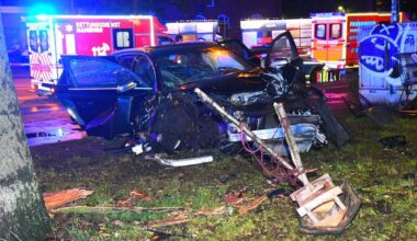 Schwerer Unfall mit Audi – Zwei Kleinkinder verletzt