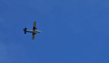 US-Flugzeug mit 20 Menschen an Bord abgestürzt