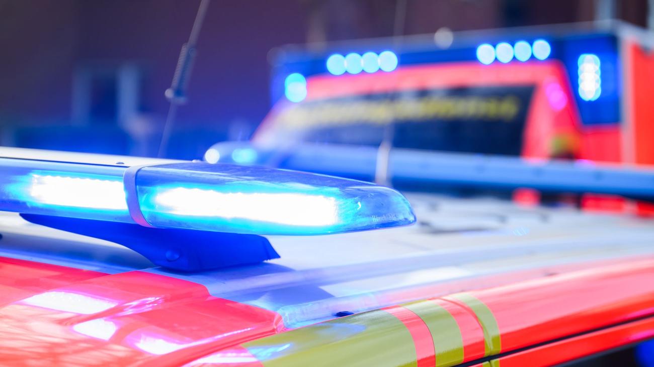 Blaulicht: Kind stürzt in Berlin-Wedding aus vier Metern Höhe