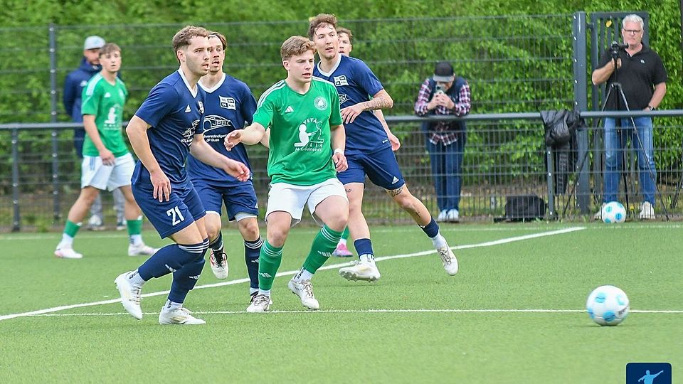 10:1! Blau-Weiß Köln schießt sich zurück ins Aufstiegsrennen