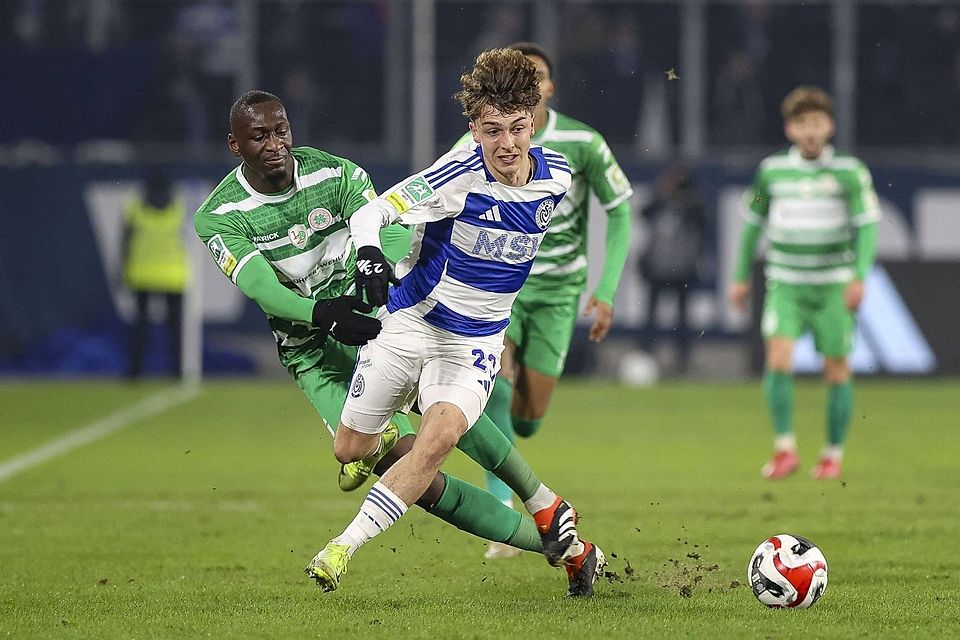 Simon Symalla hat seinen Vertrag beim MSV Duisburg verlängert.