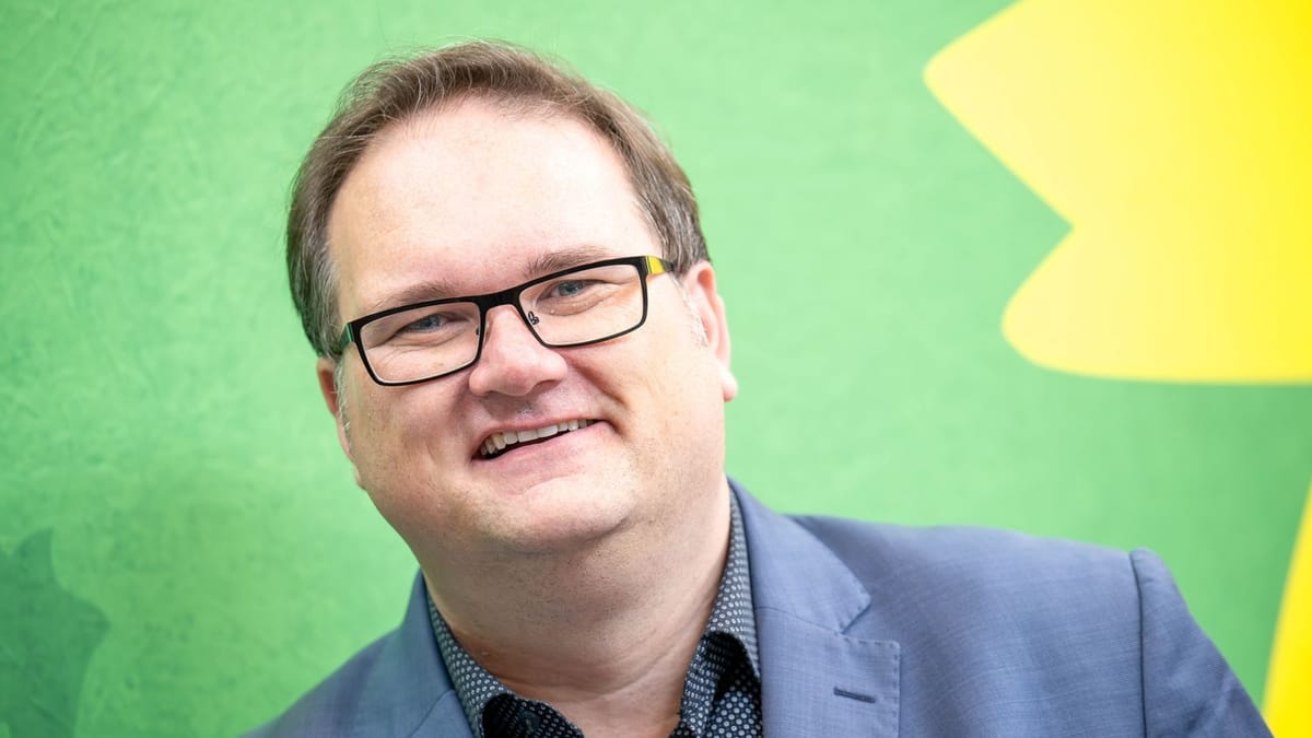 Beamte müssen eine Stunde mehr arbeiten – ohne Bezahlung