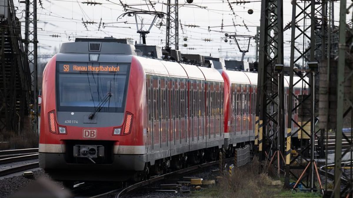 S-Bahn-Ausfälle und Umleitungen belasten Pendler