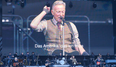 Bruce Springsteen: „Korrupt, inkompetent und verlogen“ – „The Boss“ teilt in Berlin gegen Trump aus
