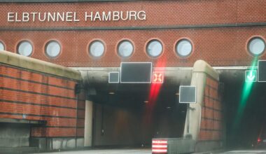 Straßenbau: Elbtunnel wird bis Montag in Richtung Hannover gesperrt