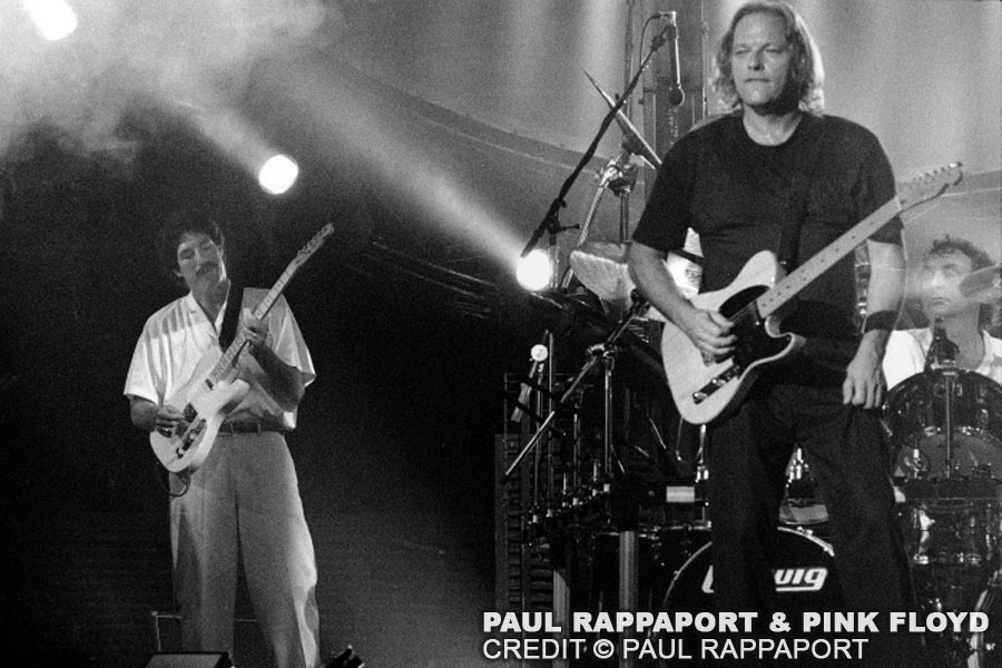 Paul Rappaport erinnert in seinem Buch „Gliders Over Hollywood“ an seinen unglaublichen Auftritt mit Pink Floyd!