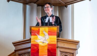 Westfälische Landeskirche: Neue Präses in Bielefeld in Amt eingeführt