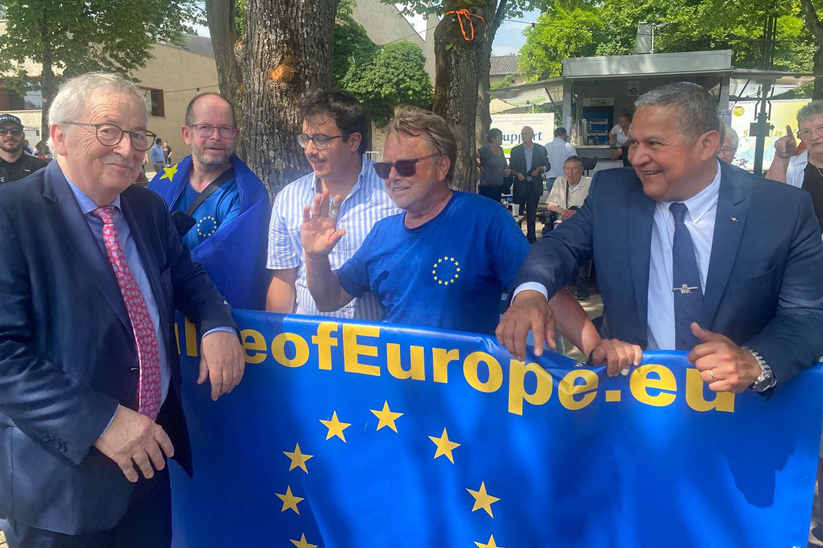 40 Jahre Schengen-Abkommen: Pulse of Europe Neuwied feiert in Schengen