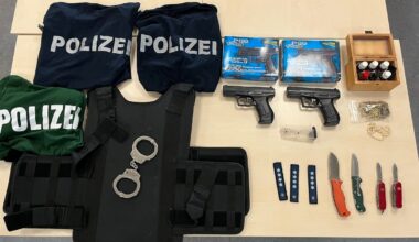 Polizei stellt falschen Kollegen und findet Waffen