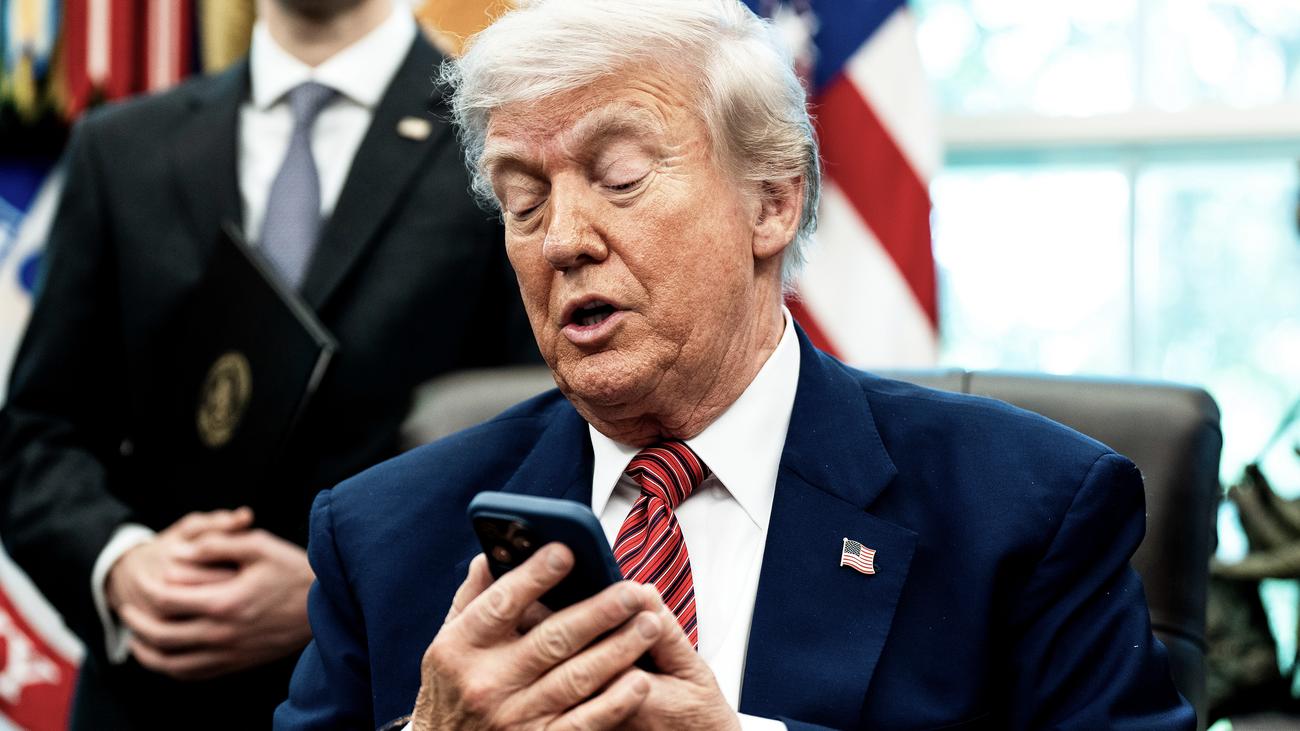 Trump Mobile: Trumps Söhne stellen Handyangebot mit Familiennamen vor
