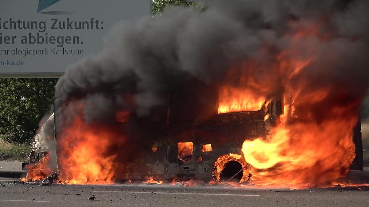 Explosion während Live-Sendung! Israel greift iranischen Staatssender an Dutzende Techniker sollen tot sein