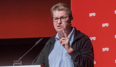 Kritik an Friedrich Merz: Ralf Stegner kritisiert Bundeskanzler Merz für "Drecksarbeit"-Äußerung