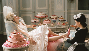 Großbritannien eröffnet große Ausstellung über Marie Antoinette, die modischste Königin der Geschichte