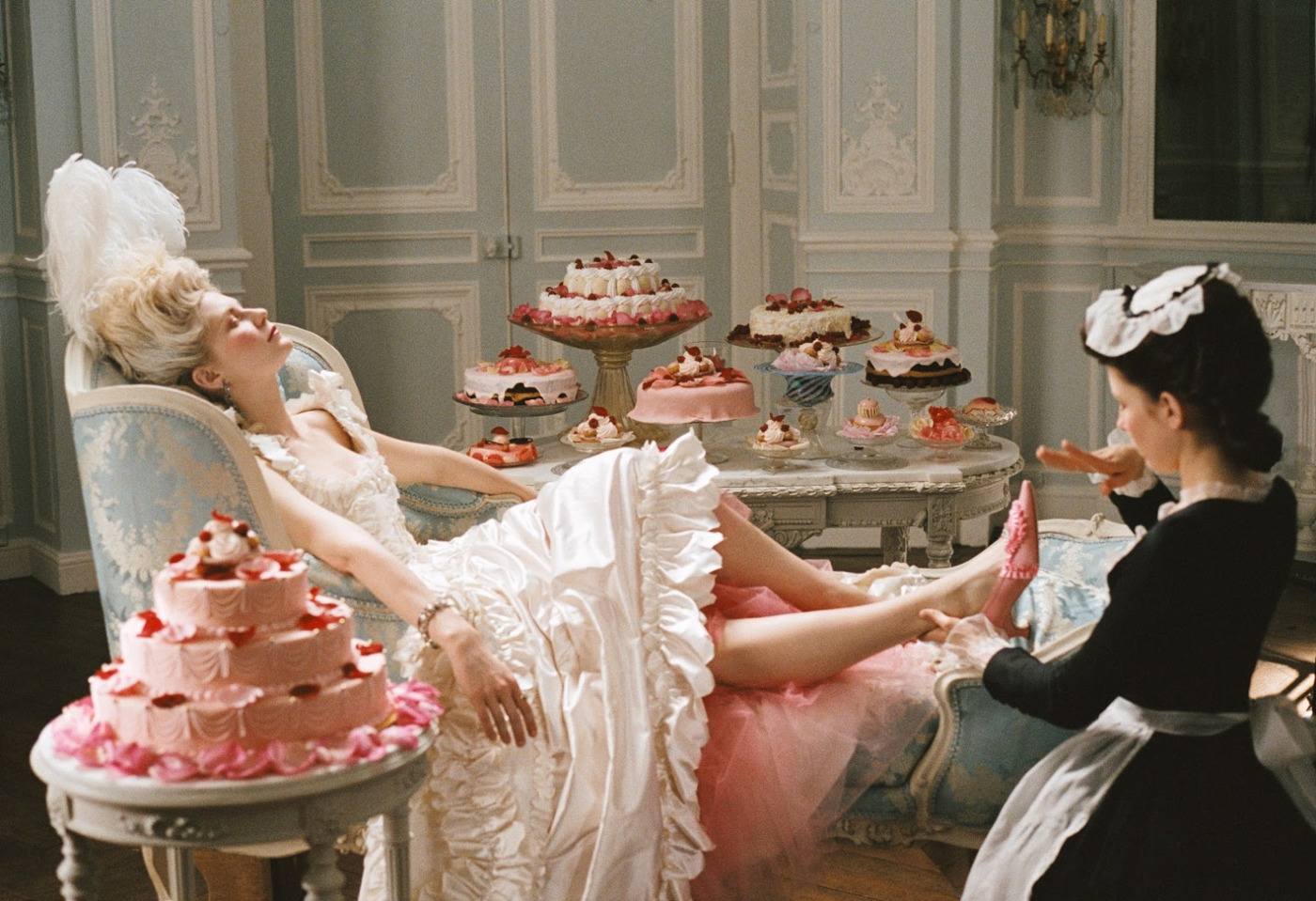Großbritannien eröffnet große Ausstellung über Marie Antoinette, die modischste Königin der Geschichte