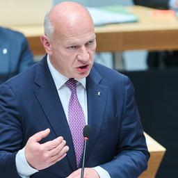 Kai Wegner (CDU), Regierender Bürgermeister von Berlin, spricht während der Fragestunde in der Plenarsitzung im Berliner Abgeordnetenhaus. (Quelle: dpa/Annette Riedl)