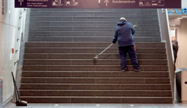 Aufstocker: Mehr als 800.000 Menschen erhalten trotz Arbeit zusätzlich Bürgergeld