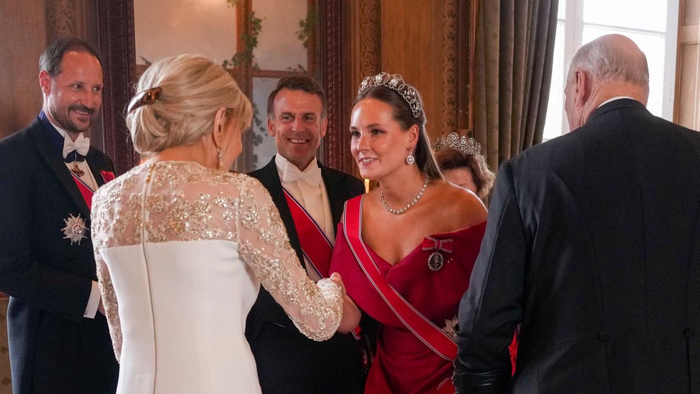 Prinzessin Ingrid Alexandra: Besonderer Moment mit Brigitte Macron