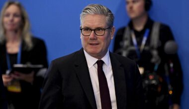 Großbritanniens Premier Starmer wegen Sozialpolitik in Bedrängnis – News – Deutsches Ärzteblatt