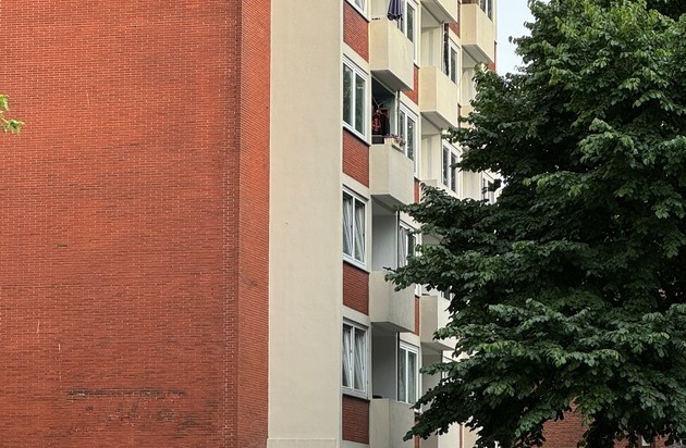 FW-GE: Feuer mit Menschenleben in Gefahr in Bulmke-Hüllen