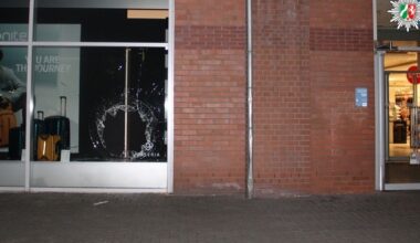 POL-OB: Blitzeinbruch im Westfield Centro - Polizei bittet um Hinweise