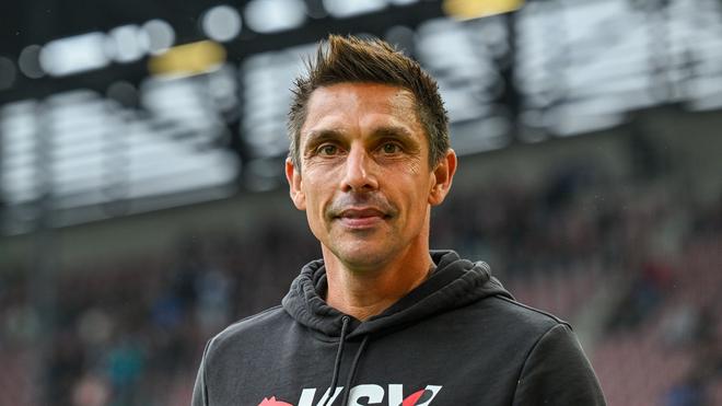 Testspiel: Trainer Marcel Rapp und Holstein Kiel bestritten das erste Testspiel in der Vorbereitung.