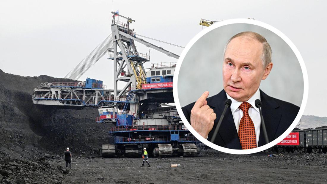 Ein riesiger Bagger in blau, weiß, roten Farben von Russlands Flagge gräbt sich ins Gestein eines Tagebaus. Daneben ist ein Foto von Wladimir Putin eingefügt.