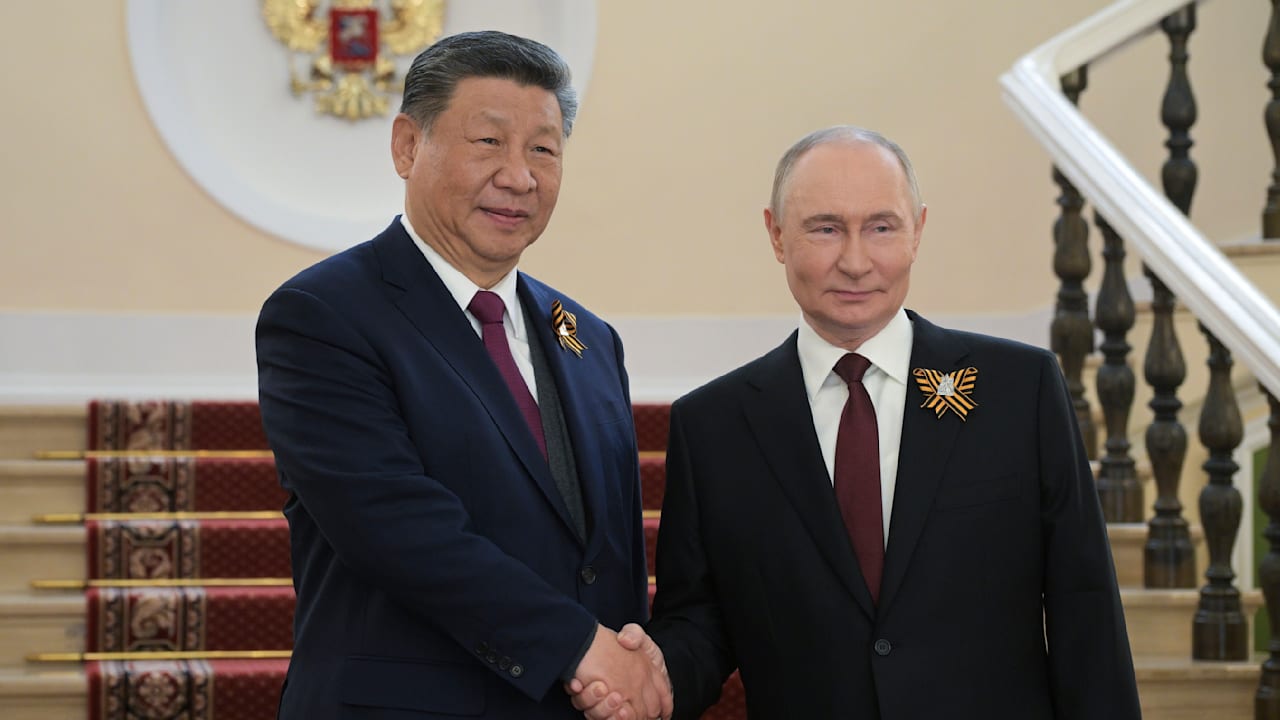 Kritik an Israel: Russland und China stellen sich hinter die Mullahs | Politik