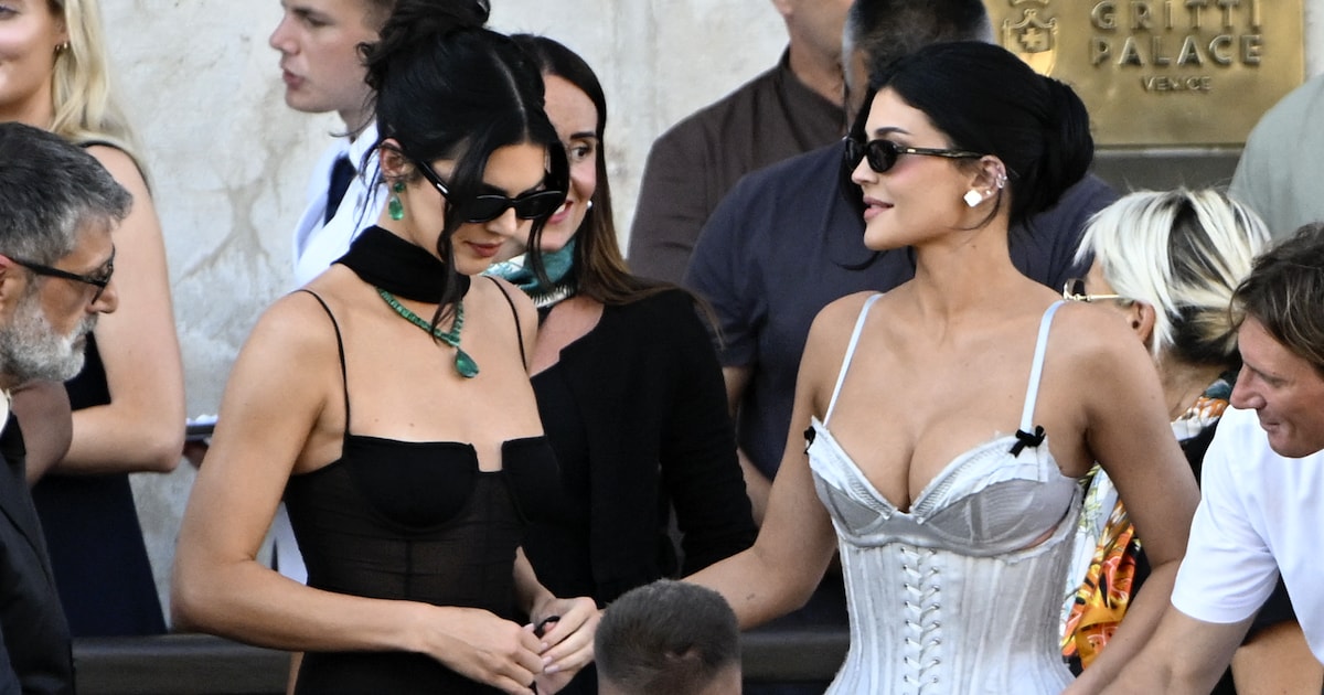 Millionen-Hochzeit von Jeff Bezos: Fans entsetzt von Kylie Jenners Kleid