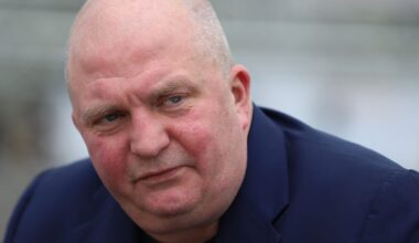 Berlin: TV-Moderator Thadeusz ätzt gegen Schlagerparty | Regional