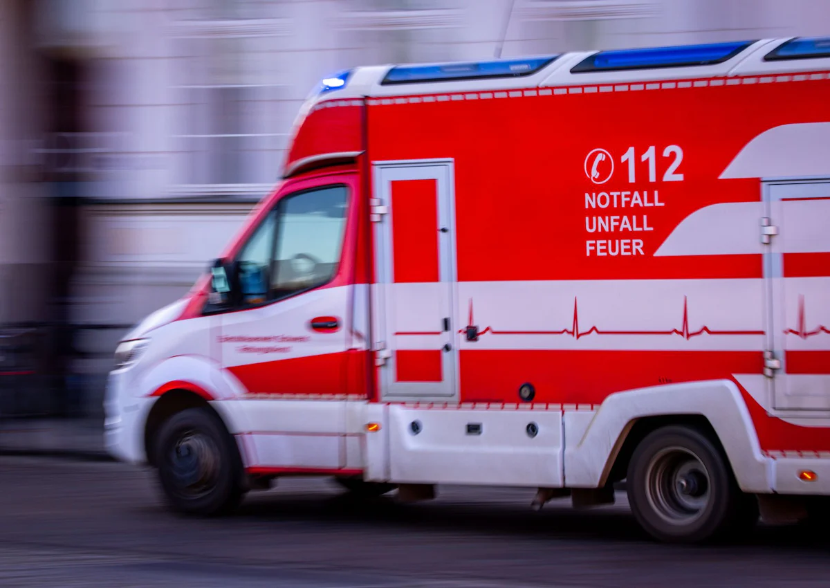Unfall in MV - Drei Schwerverletzte nach Unfall bei Steinhagen - Panorama