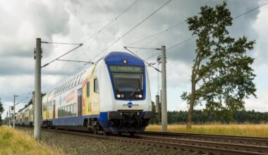 Metronom in Fahrtrichtung Hamburg. Foto: Jan Sieg