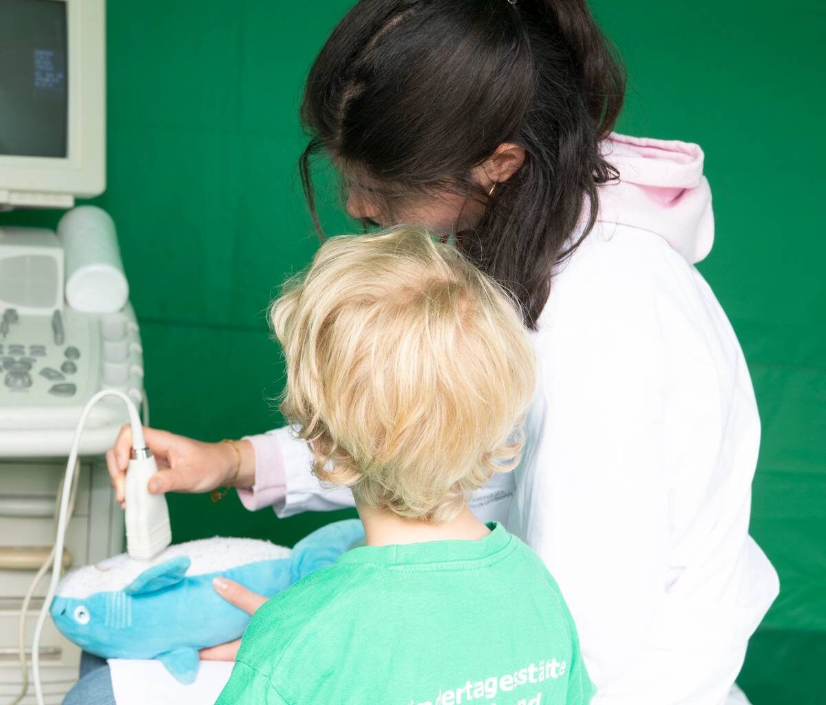Ab heute: Teddyklinik öffnet an Bonner Uniklinik
