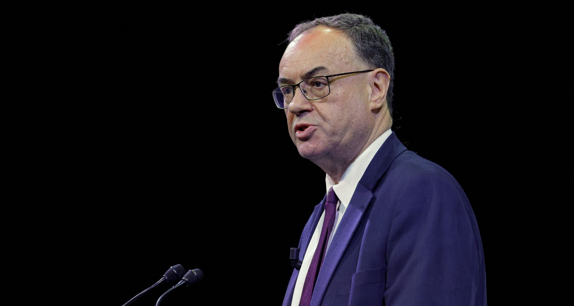 Bank of England-Chef Bailey verteidigt Anleiheprogramm nach Kritik von Reform UK