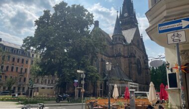 Der Martin-Luther-Platz verwandelt sich für drei Tage in ein großes Festival-Gelände. Foto: Floris Hübner