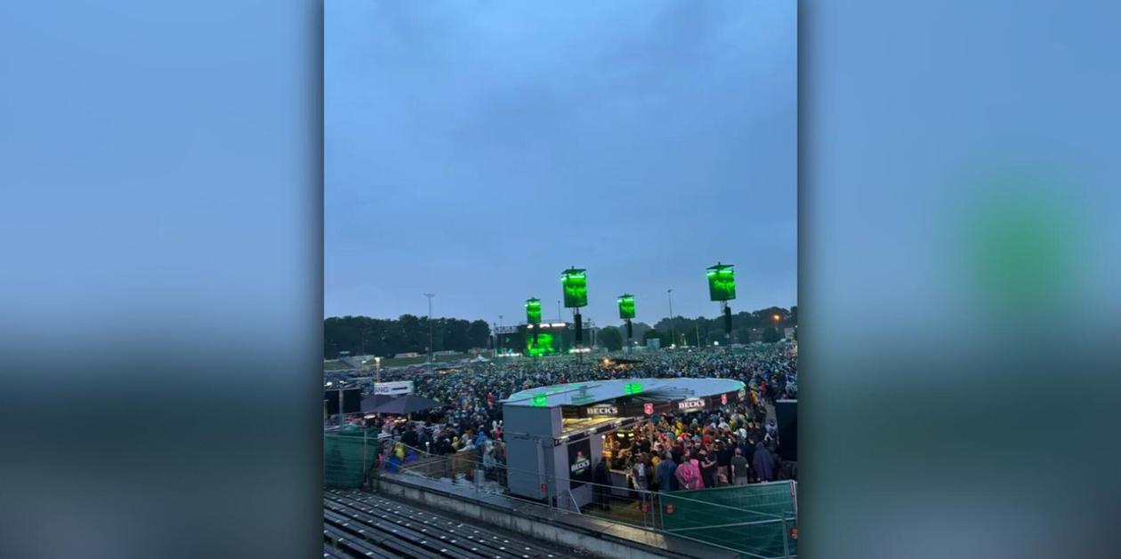 Headliner Slipknot treibt die Fans in Nürnberg an