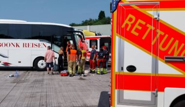 Siegburg: Hitze im Reisebus führt zu Rettungsdienst-Einsatz