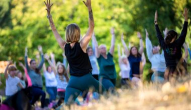 AOK-Yogaschule startet in Halle (Saale)