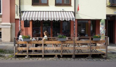 Wo Kaffeetassen statt Autos parken