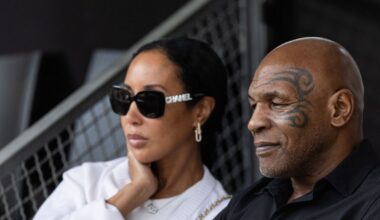 Plötzlich sitzt er beim Tennis: Cannabis-Tycoon Mike Tyson sorgt für Überraschung in Berlin