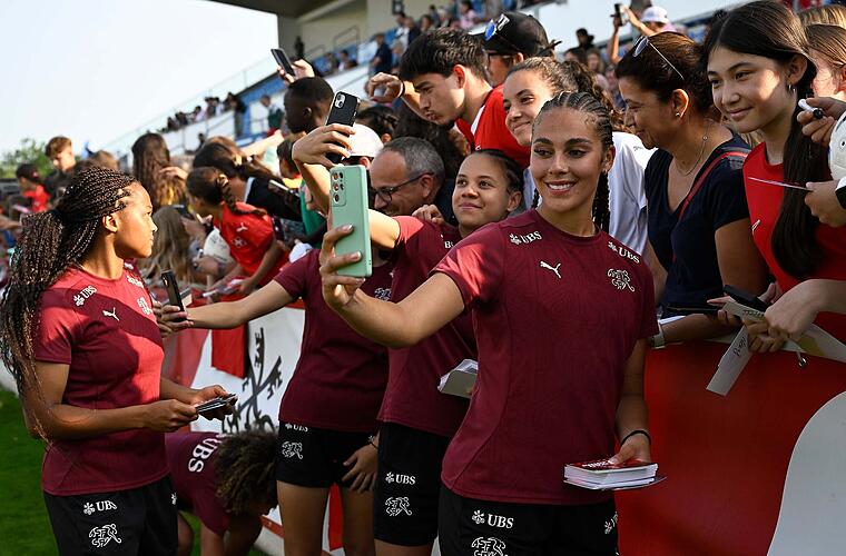 Wie ein Zentralschweizer Autor die EM-Vorfreude ankurbelt