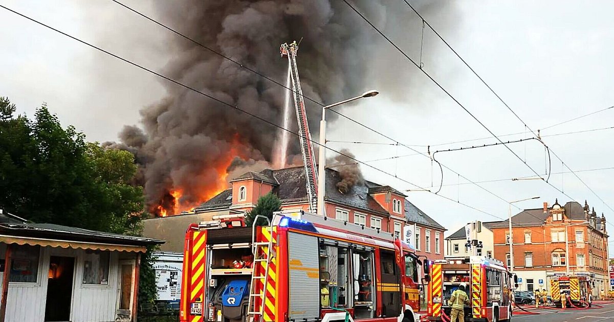 Feueralarm: Frühere Staatsoperette in Dresden ausgebrannt