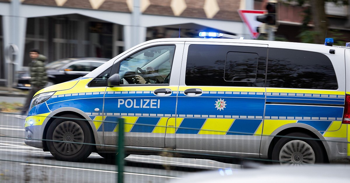 Bielefelderin lebensgefährlich verletzt – Motorradfahrer lässt sie einfach liegen