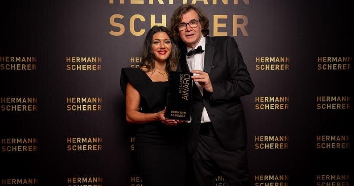 Speaker-Slam in Wiesbaden: Gebürtige Detmolderin gewinnt Excellence Award | Lokale Nachrichten aus Detmold